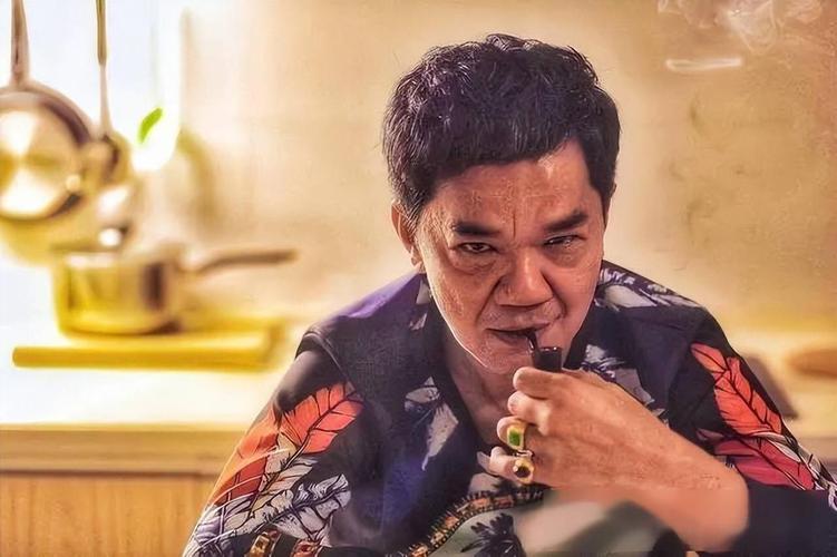 新门内部资料免费提供和港影坛第一恶人去世与香港第一恶人演员